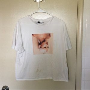 Ariana Grande shirt